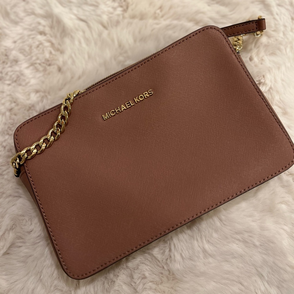 SOLD ❌POST - Michael Kors Mauve Crossbody Bag
